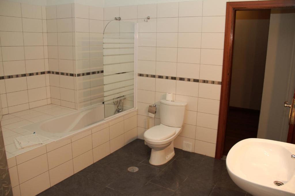 Residencial Parque Bed & Breakfast Celorico Da Beira Bagian luar foto